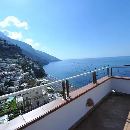 Casa Patty...breath-taking View! * 포지타노