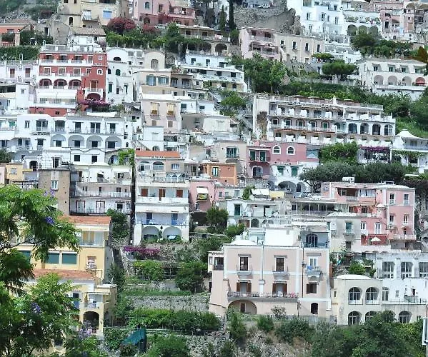 Casa Patty...breath-taking View! Позитано